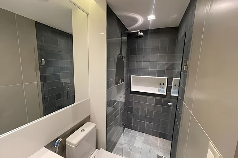 Suíte Alto Luxo Com Varanda