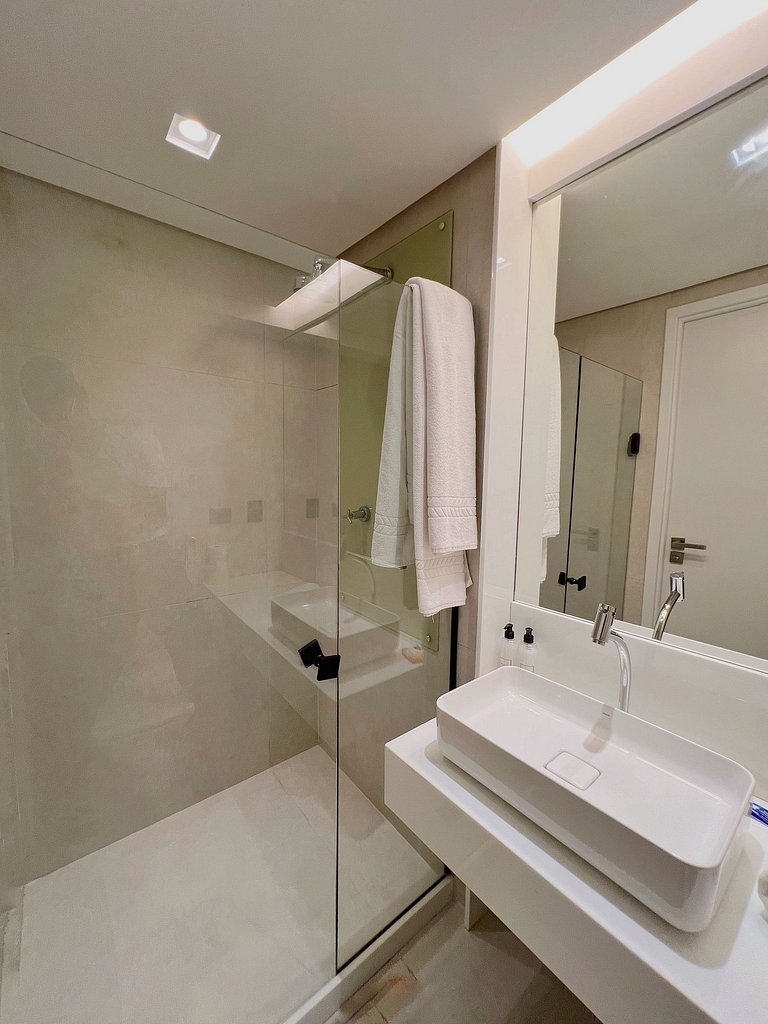 Apartamento Decorado na Beira Mar