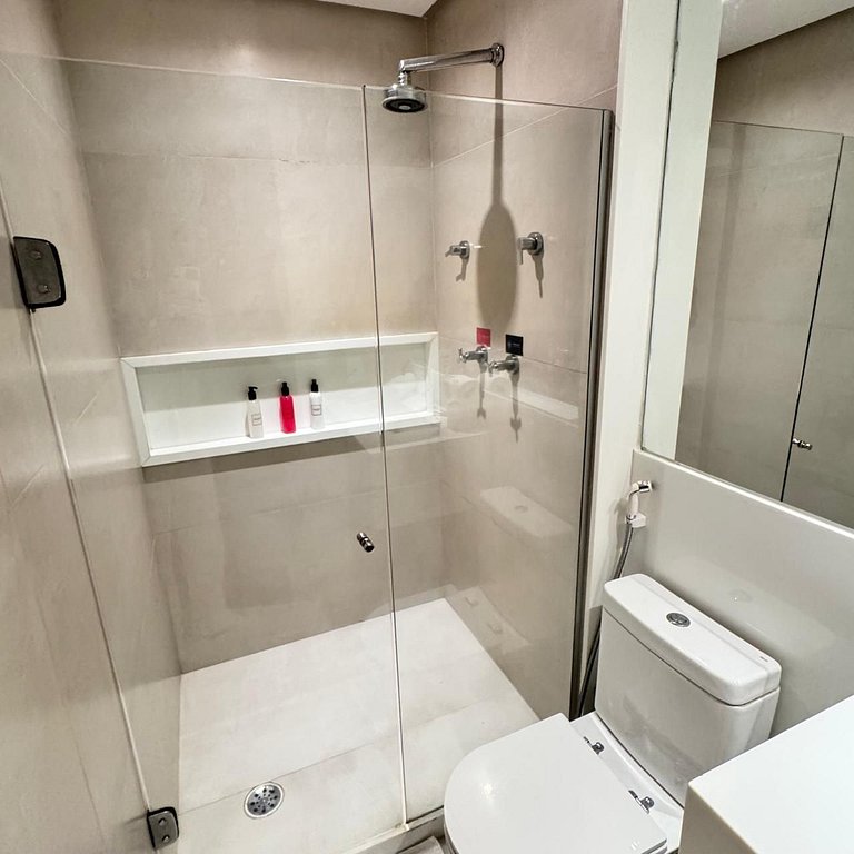 Flat Alto Luxo Beira Mar Com Duas Camas de Casal