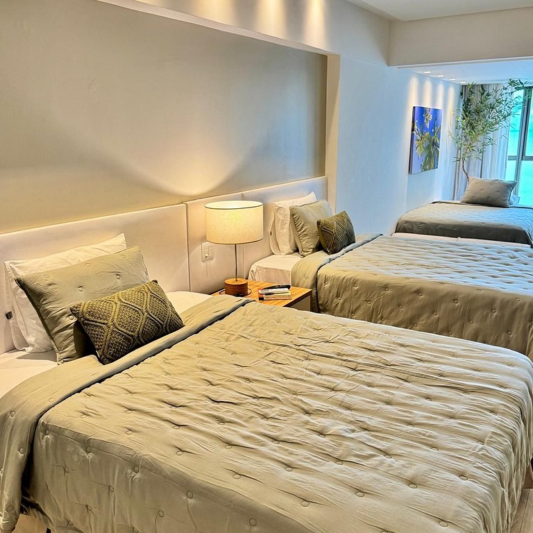 Flat Alto Luxo Beira Mar Com Duas Camas de Casal