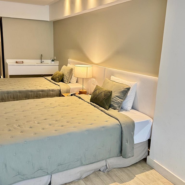 Flat Alto Luxo Beira Mar Com Duas Camas de Casal