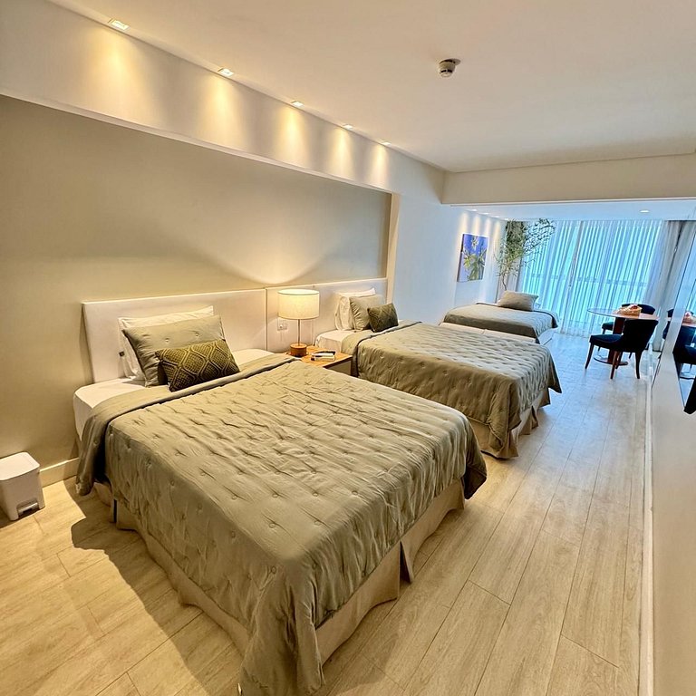 Flat Alto Luxo Beira Mar Com Duas Camas de Casal