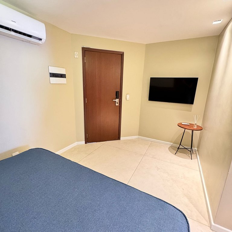 Flat Luxo Com Varanda Vista Mar