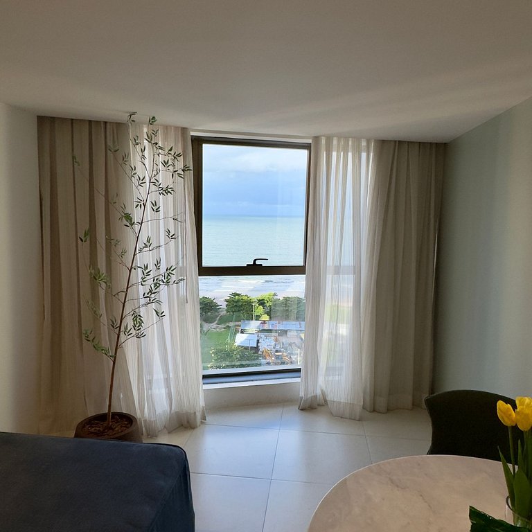 Flat Charme Com Vista do Mar