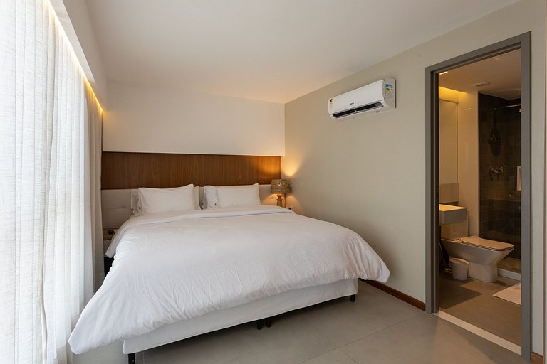 Suíte Alto Luxo Com Varanda