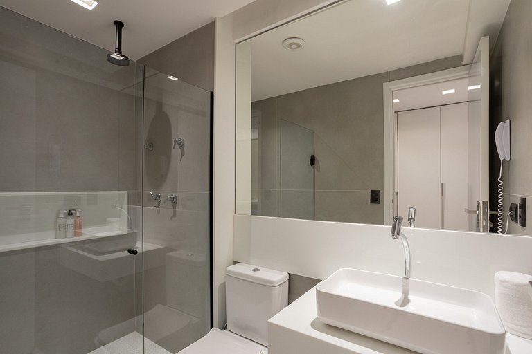 Suite Luxo Com Varanda Andar Alto