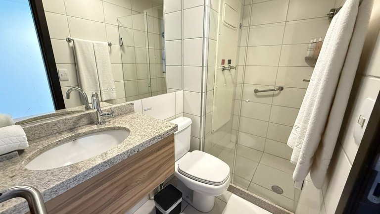 Suite Premium Com Varanda Andar Alto