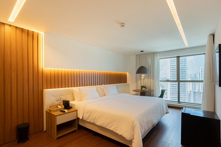 Suite Deluxe Com Varanda Lateral e Vista do Mar