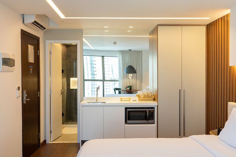 Suite Deluxe Com Varanda Lateral e Vista do Mar