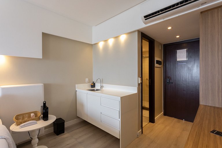 Suíte Luxo Com Varanda