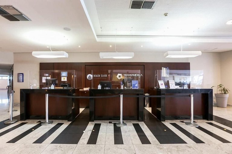 Apartamento Luxo com Varanda