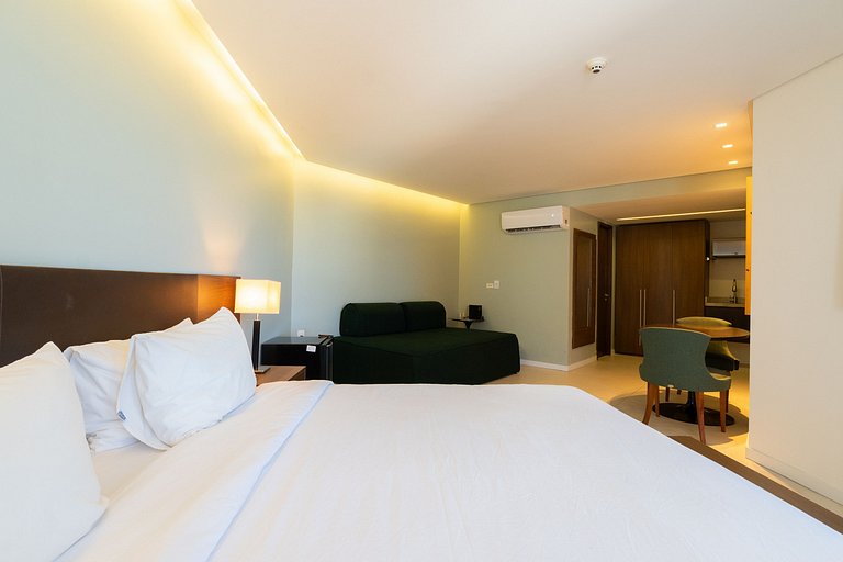 Apartamento Luxo com Varanda