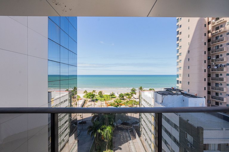 Apartamento Luxo com Varanda