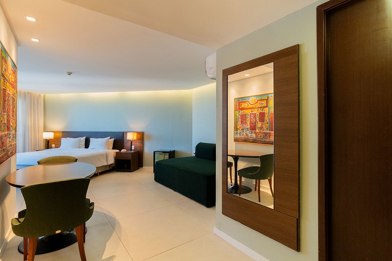 Apartamento Luxo com Varanda