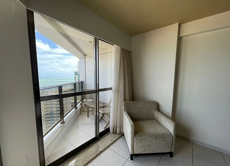 Suíte com Vista Mar e Varanda